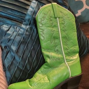 Green Womens Cowboy Boots Size 9